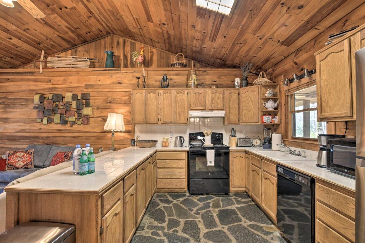 Creekside Marietta Cabin Retreat With Fire Pit! Slater-Marietta Exteriör bild