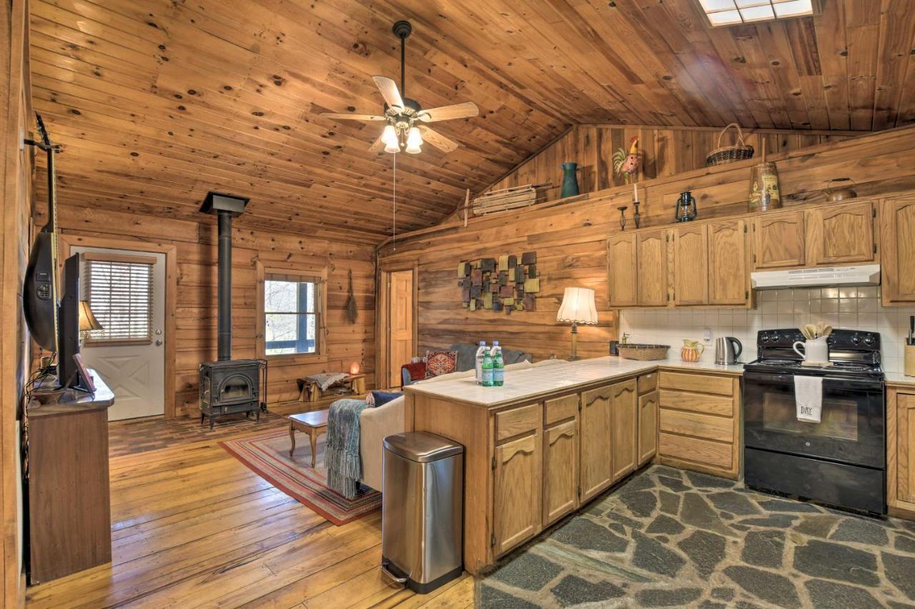 Creekside Marietta Cabin Retreat With Fire Pit! Slater-Marietta Exteriör bild